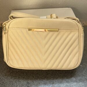 Chic Cream Quilted Crossbody Bag